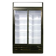 Шкаф холодильный для напитков со стеклянной дверью фотография