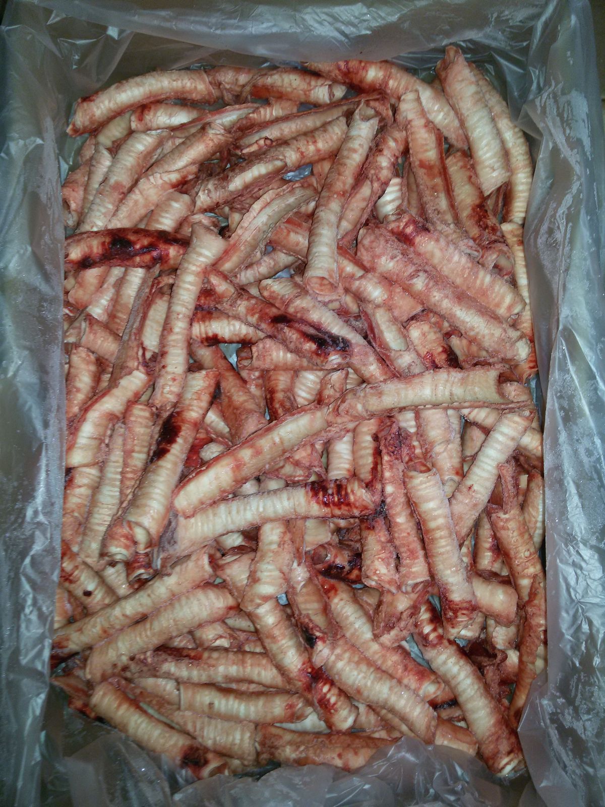 липецкий центральный рынок. свинина охлажденная. окорок свиной без кости. передняя четвертинка свинины. диафрагма свиная обрезь.