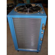 Охладитель (чиллер, куллер) с воздушным охлаждением конденсатора. фото