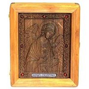 Олд Модерн Ангел-хранитель, деревянная резная икона с янтарем Высота иконы 23 см фото