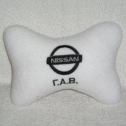 Подушка Nissan белая подголовник фото