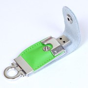 USB-флешка на 8 Гб в виде брелка, зеленый фотография