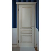 Двери межкомнатные деревянные фото