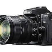 Профессиональный зеркальный фотоаппарат Nikon D90 фото