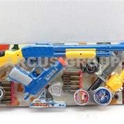 Полицейский набор: ружье, пистолет, нож, бинокль фото