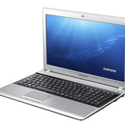 Ноутбук SAMSUNG RV518 (NP-RV518-S0AUA) фото