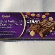 Немецкий молочный шоколад с лесным орехом и изюмом (Германия) фото