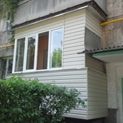 Утепление балкона с Г-образным остеклением и с одним шкафом фото