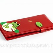 Женский кошелек с жабкой красный фотография