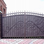 Ворота секционные металлические