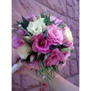 Букеты цветов, торговля цветами, изготовление различных букетов из цветов, свадебные букеты фото