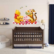 3D наклейка на стену в детскую комнату “Винни пух“ фотография