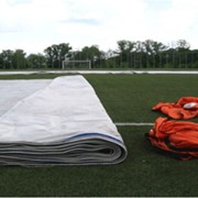 Защитное покрывало для травяных газонов и исскуственных полей мини футбола фото