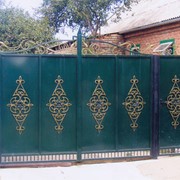Заборы, ворота и ограды кованые под заказ Киев фото