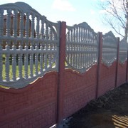 Декоративный бетонный забор фото