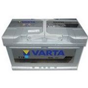 Аккумулятор VARTA SILVER Dynamic 12V 585200080 F18 85 Ач, 315x175x175, 800А, B13, правый плюс фотография