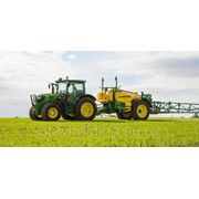 Опрыскиватель прицепной John Deere 740 фото