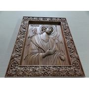 Резная икона Святой Архангел Михаил фото