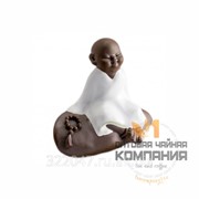 Игрушки из глины для чайной церемонии Белый монах фотография