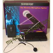 Продается радиосистема Shure SH-200 h-free, с радио микрофонной гарнитурой черного цвета фото
