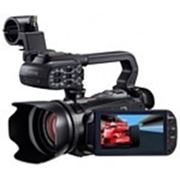 Видеокамера Canon XA10 фотография