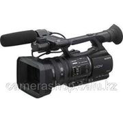 Профессиональная видеокамера SONY-DCR-VX-2200E