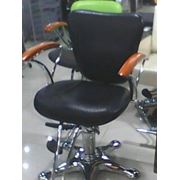 Кресло парикмахерское фото