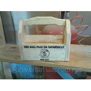 Ящик деревянный, сувенирная продукция фотография