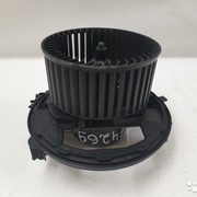 Моторчик печки Skoda Octavia A7 фото