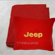 Плед в чехле красный Jeep вышивка черная фото