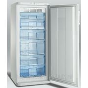 Морозильный шкаф SFS210