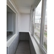 Обшивка балконной стены с откосами балконного блок