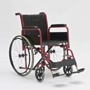 Кресло-коляска для инвалидов FS903A фото