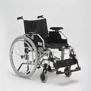 Кресло-коляска для инвалидов FS959LQ фотография