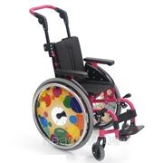 Лёгкая инвалидная коляска для детей PIKO фотография