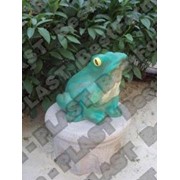 Форма жаба, лягушка из бетона, декоративная лягушка садовая фото
