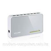 Коммутатор, TP-Link, TL-SF1008D, Миниатюрный, 8 портов 10/100M RJ45, Корпус пластик фото