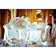 Композиции на столы гостей из живых цветов фото