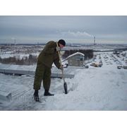 Уборка снега с крыши Ижевск фото