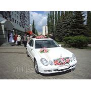 Аренда автомобиля Мерседес белого цвета на свадьбу или деловую поездку в Уфе фото