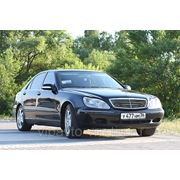 Прокат автомобиля MERCEDES BENZ S221 LONG чёрный 2010 г.в. фото