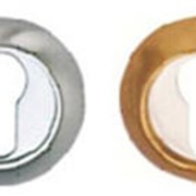 Накладки круглые под евроцилиндр, цвет цена Накладки круглые под евроцилиндр AW1131-CL, накладки под замок. Дверная фурнитура