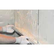 Оштукатуривание стен с установкой маячков до 3 см