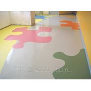 Наливные полы для детской комнаты с использованием нескольких цветов