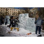 Ледяные скульптуры к Новому году фотография