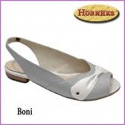 Босоножки на низком каблуке Boni серый фото