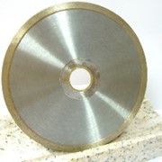 Отрезные диски со сплошной кромкой для обработки полудрагоценных камней. фото