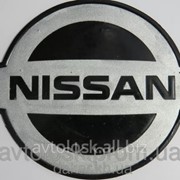 Антискользящий силиконовый коврик на торпедо с логотипом Nissan