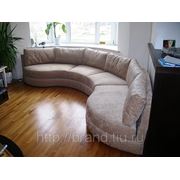 Полукруглый диван на заказ фото
