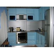 Кухня на заказ в синих тонах. фото